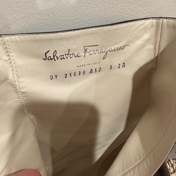 Women’s Brand New Ferragamo Boots 9 AA - Picture 5 of 5